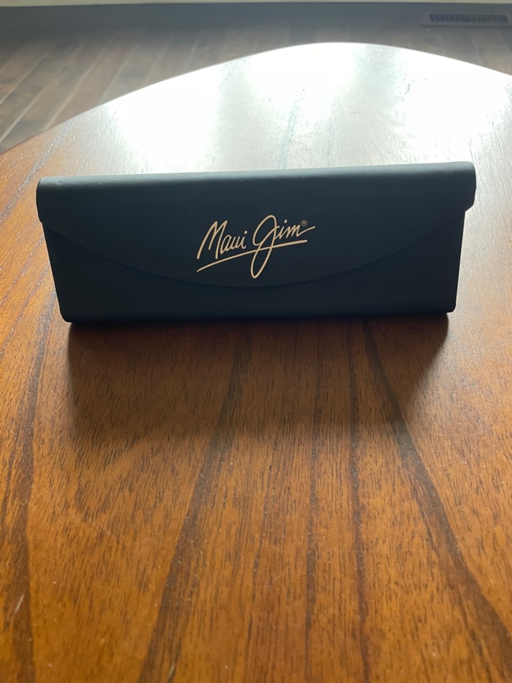 Maui Jim Black Sunglasses Case with Gold Logo